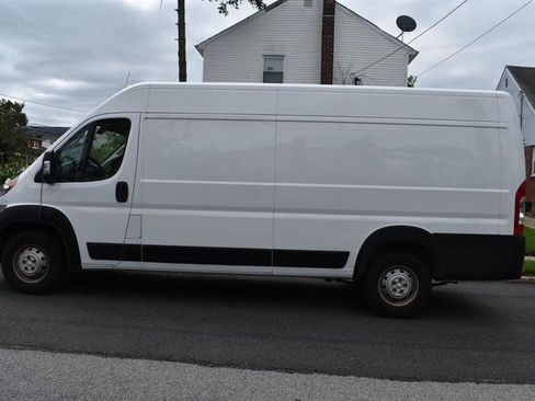 Used 2021 RAM ProMaster 3500 w/ Interior LED Lighting Group image 8