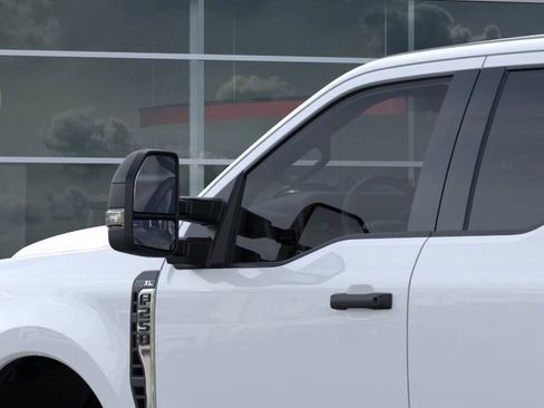 New 2026 Ford F250 XL w/ XL Off-Road Package image 20