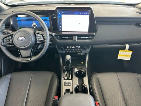 Used 2026 Subaru Outback Limited AWD/4WD image 11