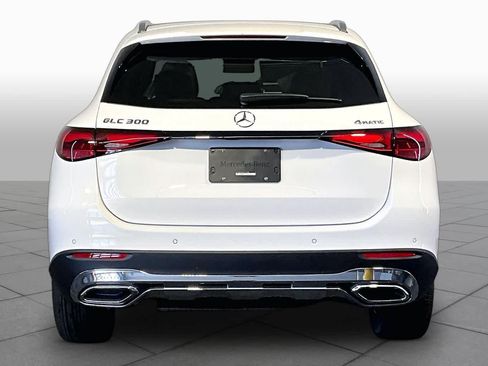 New 2026 Mercedes-Benz GLC 300 4MATIC image 4