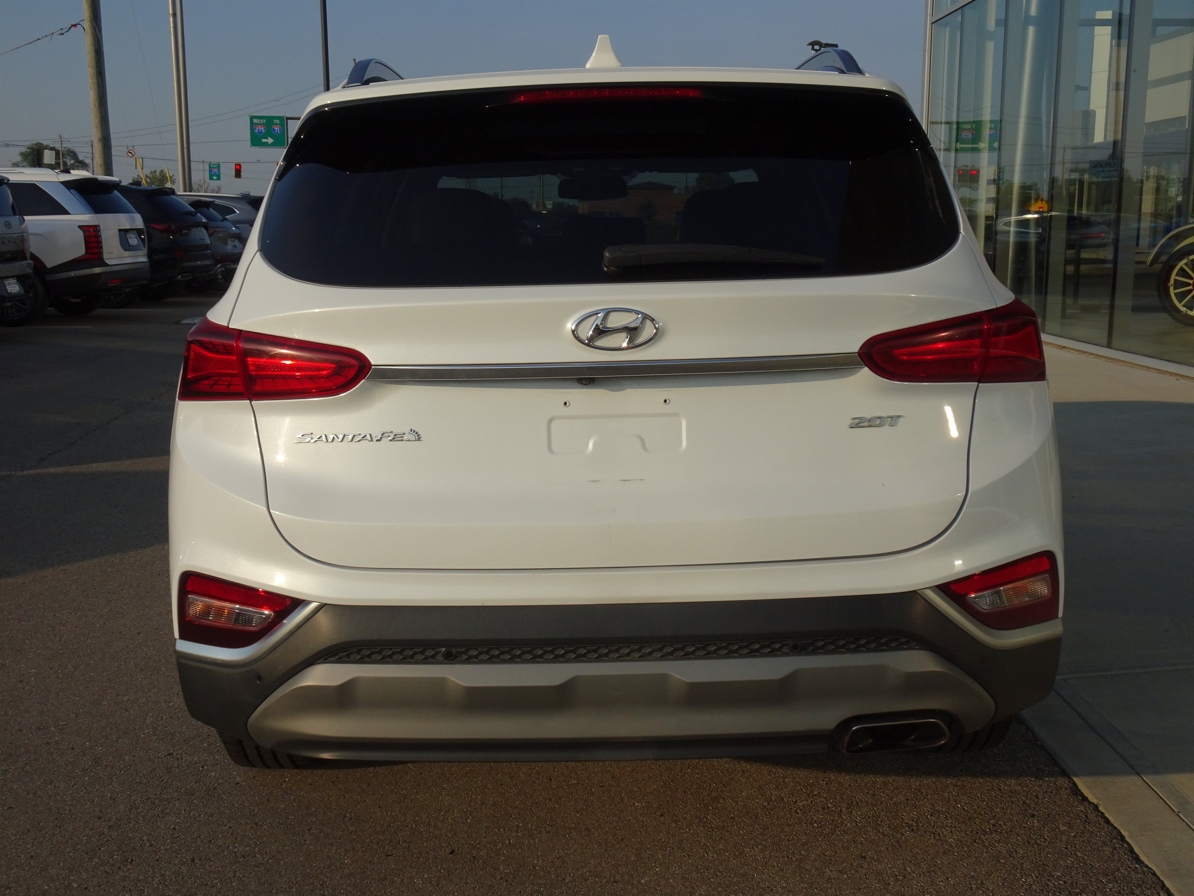 Used 2019 Hyundai Santa Fe Limited FWD image 4