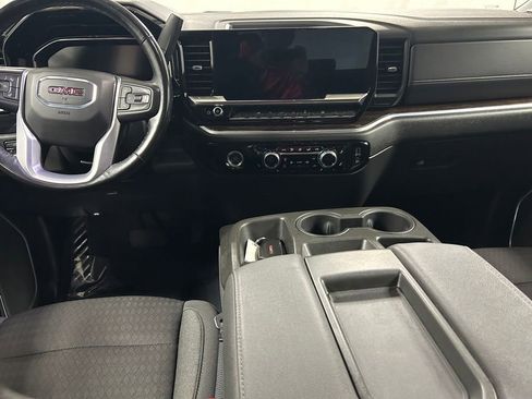 Used 2022 GMC Sierra 1500 Elevation AWD/4WD image 15