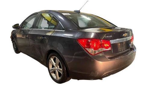 Used 2015 Chevrolet Cruze LT image 3