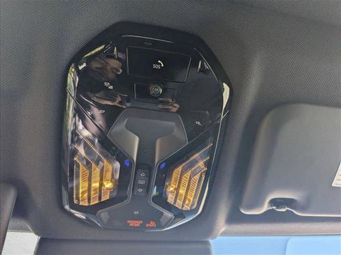 Used 2025 BMW X3 xDrive30i w/ Premium Package image 27