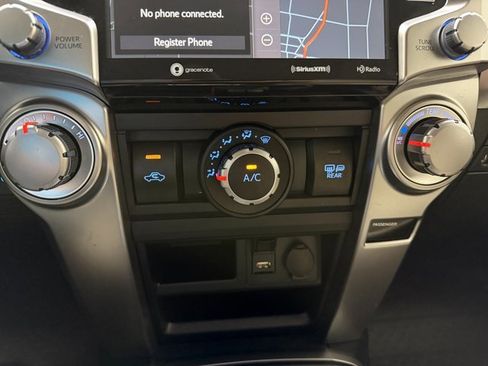 Used 2023 Toyota 4Runner SR5 Premium image 19