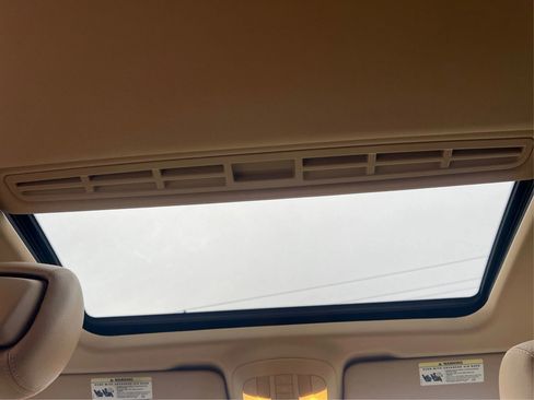 Used 2011 Mercedes-Benz ML 350 4MATIC image 21