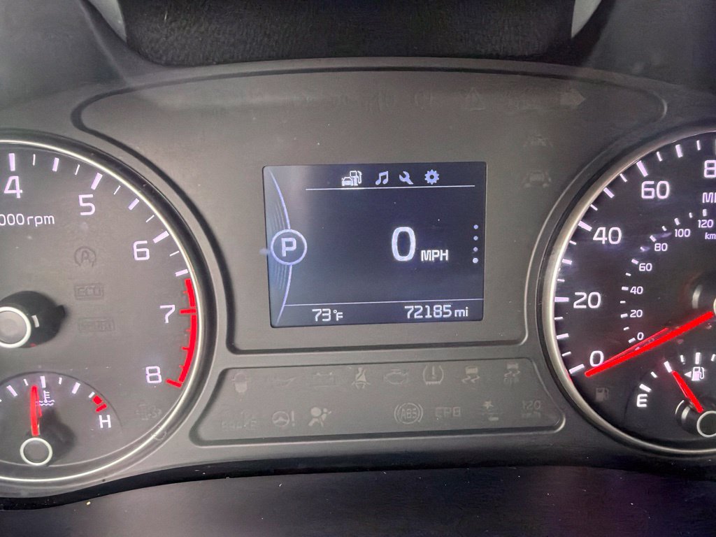 Used 2018 Kia Optima S FWD image 10