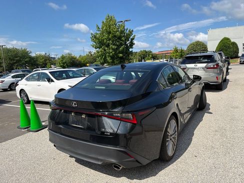 Used 2022 Lexus IS 300 AWD w/ Premium Package image 4