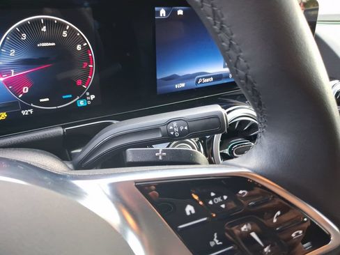 Used 2025 Mercedes-Benz GLA 250 4MATIC w/ Winter Package image 22