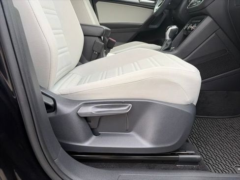 Certified 2022 Volkswagen Tiguan S AWD/4WD image 18