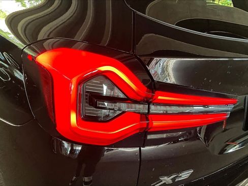 Used 2024 BMW X3 sDrive30i w/ Convenience Package w/ZPA image 28