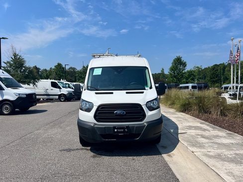 Used 2019 Ford Transit 250 130 Medium Roof image 3