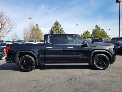 Used 2021 GMC Sierra 1500 Denali w/ Denali Premium Package image 2