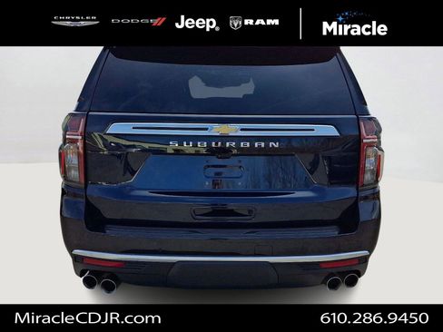 Used 2024 Chevrolet Suburban High Country w/ Advanced Technology Package AWD/4WD image 5