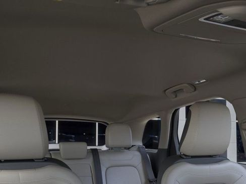 New 2026 Lincoln Corsair Reserve image 44