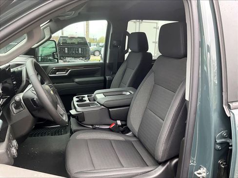 New 2026 Chevrolet Silverado 2500 LT w/ All Star Edition AWD/4WD image 11