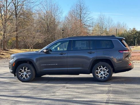 New 2025 Jeep Grand Cherokee L Limited image 10