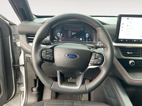 Used 2026 Ford Explorer ST-Line AWD/4WD image 12