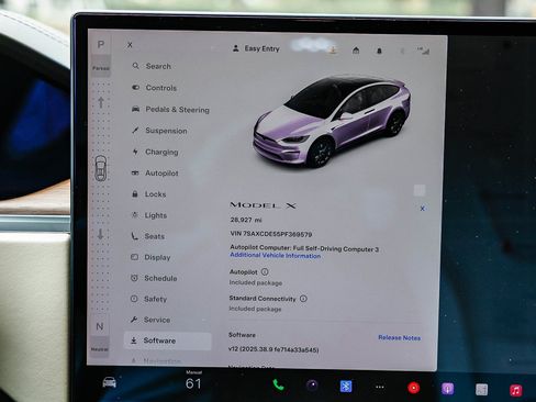 Used 2023 Tesla Model X image 23