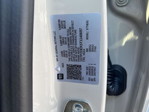 New 2026 GMC Canyon AT4 image 45