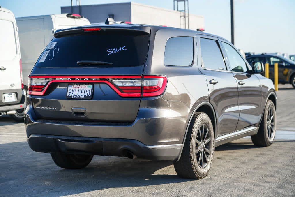 Used 2019 Dodge Durango SXT w/ 3rd Row Seating Group RWD image 6