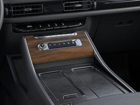 New 2025 Lincoln Aviator Reserve w/ Jet Appearance Package image 15