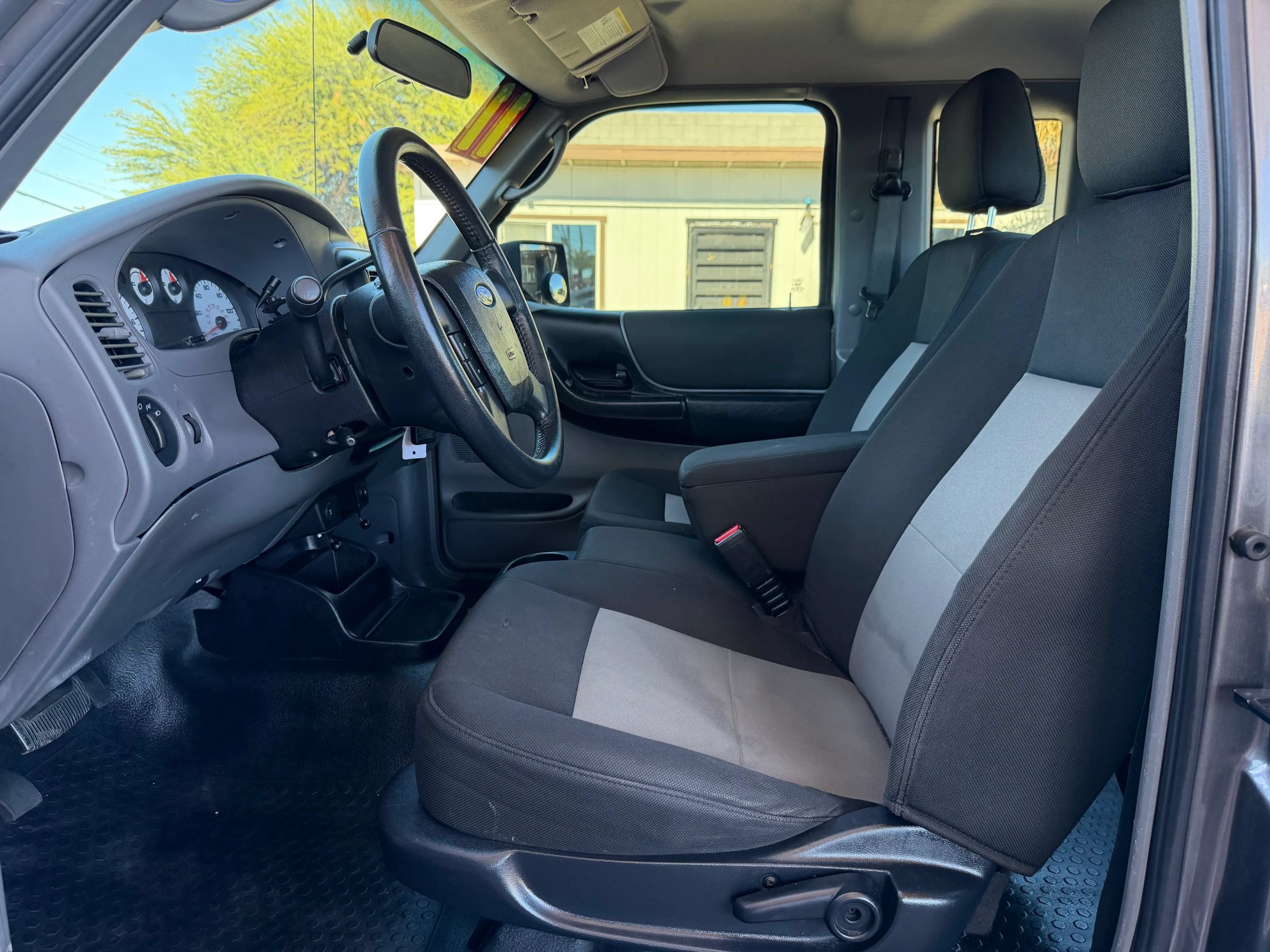 Used 2011 Ford Ranger Sport w/ Bright Trim Group RWD image 9