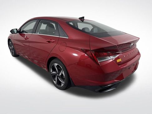 Used 2023 Hyundai Elantra Limited image 6
