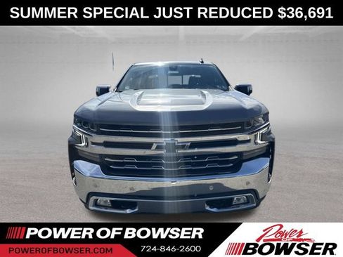 Used 2022 Chevrolet Silverado 1500 LTZ w/ LTZ Premium Package AWD/4WD image 12