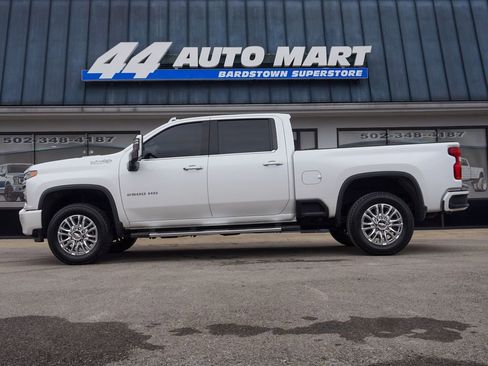 Used 2020 Chevrolet Silverado 2500 High Country w/ Z71 Off-Road Package image 5