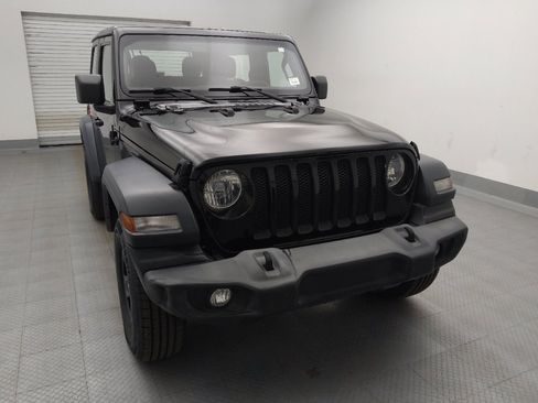 Used 2019 Jeep Wrangler Sport AWD/4WD image 14