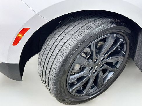 Used 2024 Chevrolet Equinox RS FWD image 25
