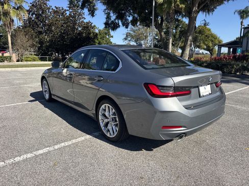 Certified 2025 BMW 330i Sedan w/ Premium Package image 6