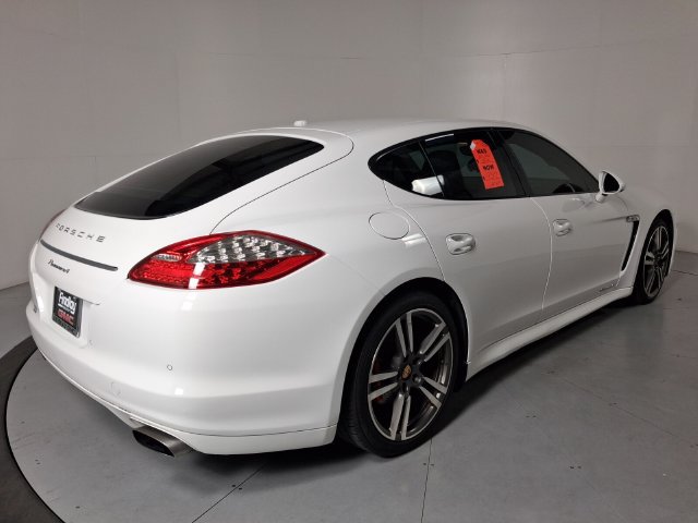 Used 2012 Porsche Panamera 4 image 4