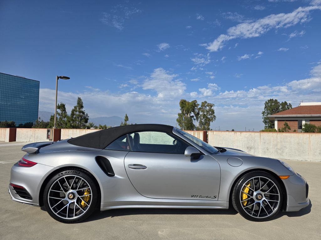 Used 2018 Porsche 911 Turbo S AWD/4WD image 12