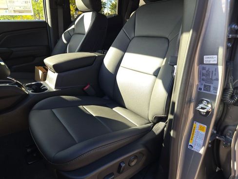 New 2026 GMC Canyon Elevation w/ Convenience Package image 24