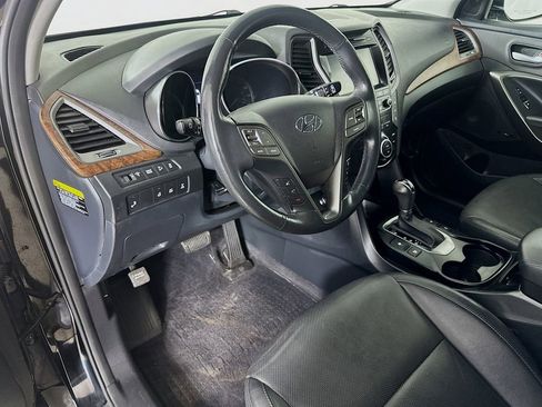 Used 2018 Hyundai Santa Fe SE image 23