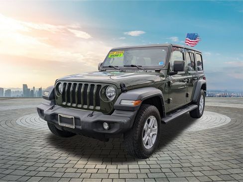 Used 2023 Jeep Wrangler Unlimited Sport AWD/4WD image 9