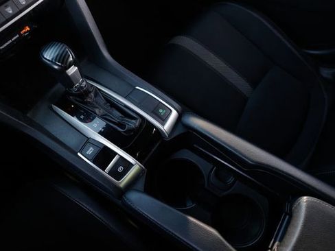 Used 2020 Honda Civic Sport image 42
