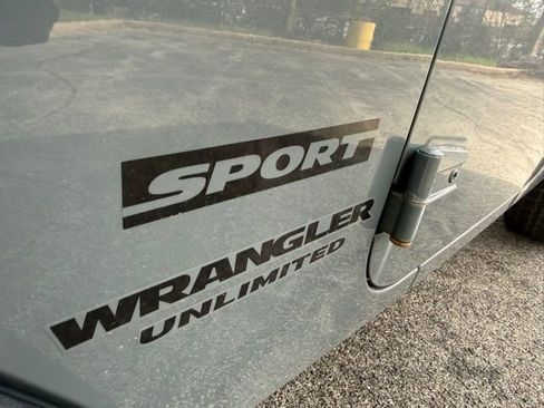 Used 2014 Jeep Wrangler Unlimited Sport w/ Quick Order Package 24S image 8