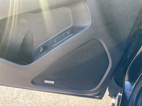 Used 2021 Chevrolet Equinox Premier image 9