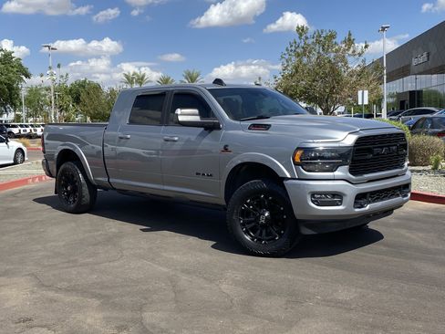 Used 2022 RAM 3500 Limited AWD/4WD image 34