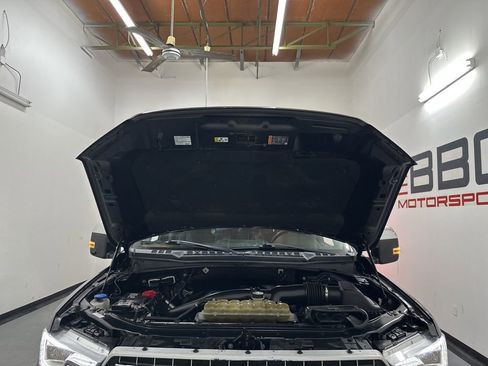 Used 2019 Ford F150 Lariat w/ Equipment Group 502A Luxury AWD/4WD image 5