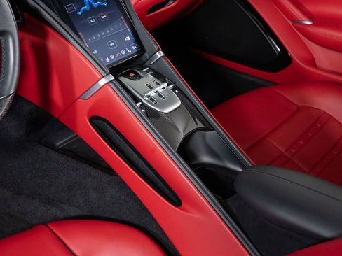 Used 2024 Ferrari Roma Spider image 40