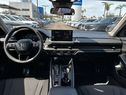 Used 2026 Honda Accord SE image 18