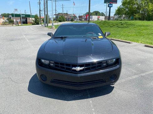 Used 2013 Chevrolet Camaro LS RWD image 2