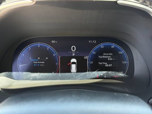 Used 2023 Toyota Highlander Limited FWD image 14
