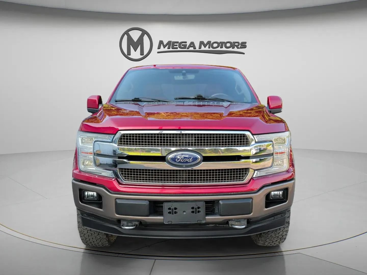 Used 2018 Ford F150 King Ranch w/ Equipment Group 601A Luxury AWD/4WD image 12