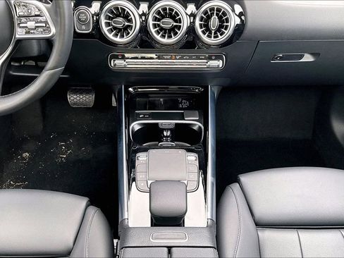 Certified 2023 Mercedes-Benz GLA 250 4MATIC image 24