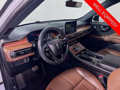 Used 2020 Lincoln Aviator Reserve w/ Equipment Group 201A AWD/4WD image 9